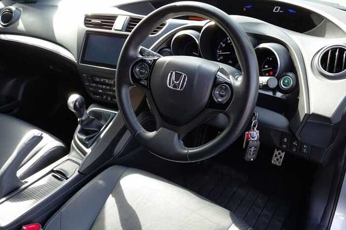 Honda Civic Tourer 1.8 i-VTEC SR 5dr 