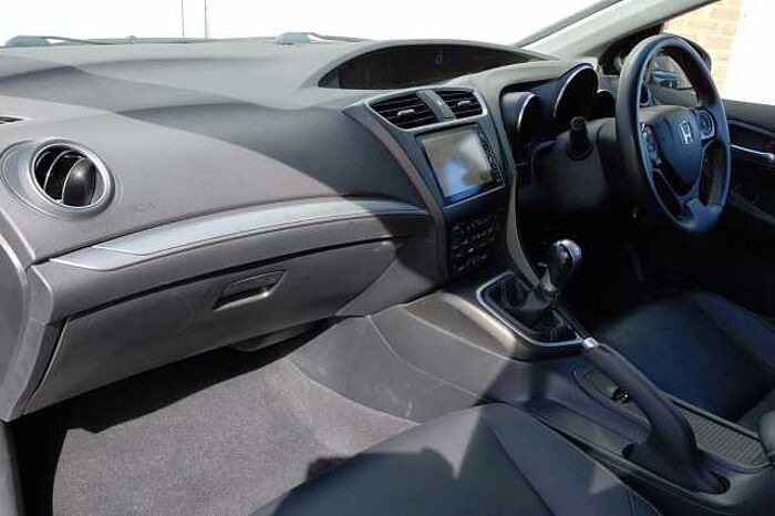 Honda Civic Tourer 1.8 i-VTEC SR 5dr 