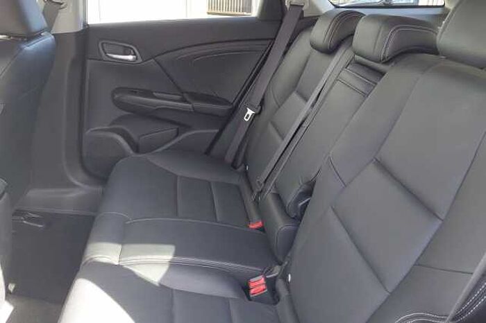 Honda Civic Tourer 1.8 i-VTEC SR 5dr 