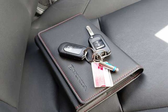 Honda Civic Tourer 1.8 i-VTEC SR 5dr 
