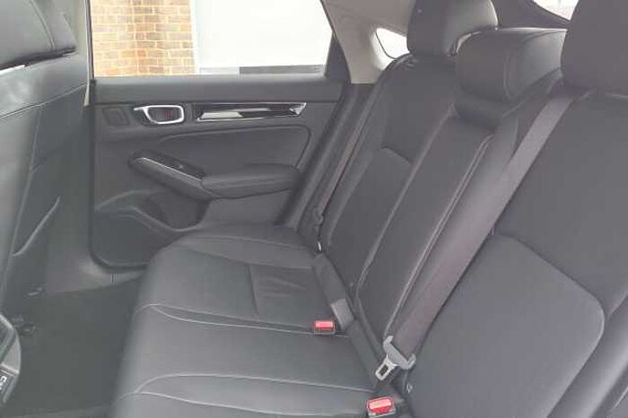 Honda Civic Hybrid 2.0 eHEV Advance 5dr CVT 
