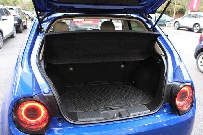 Honda e (113kw) Advance (17in Alloy) 