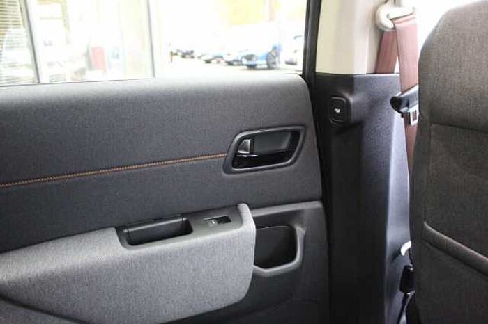 Honda e (113kw) Advance (17in Alloy) 