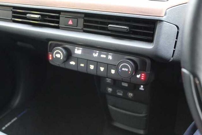 Honda e (113kw) Advance (17in Alloy) 