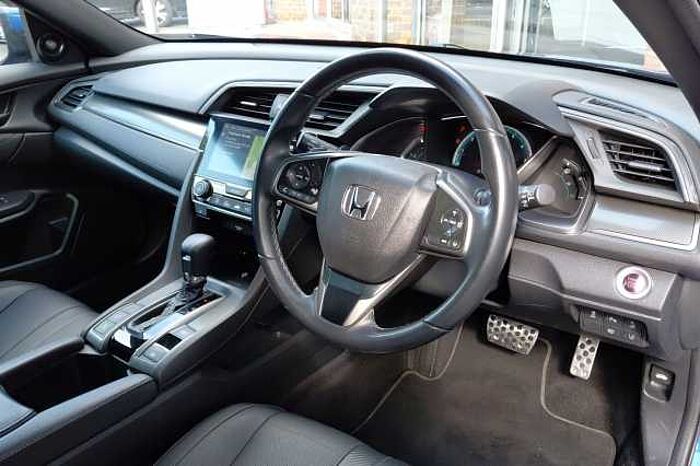 Honda Civic 1.5 VTEC Turbo Prestige 5dr CVT 