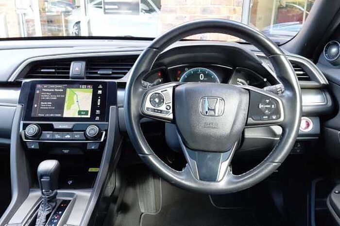 Honda Civic 1.5 VTEC Turbo Prestige 5dr CVT 
