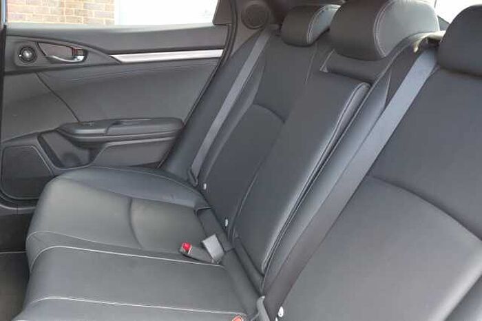 Honda Civic 1.5 VTEC Turbo Prestige 5dr CVT 