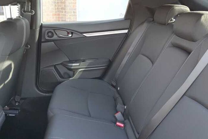Honda Civic 1.0 VTEC Turbo 126 SR 5dr 